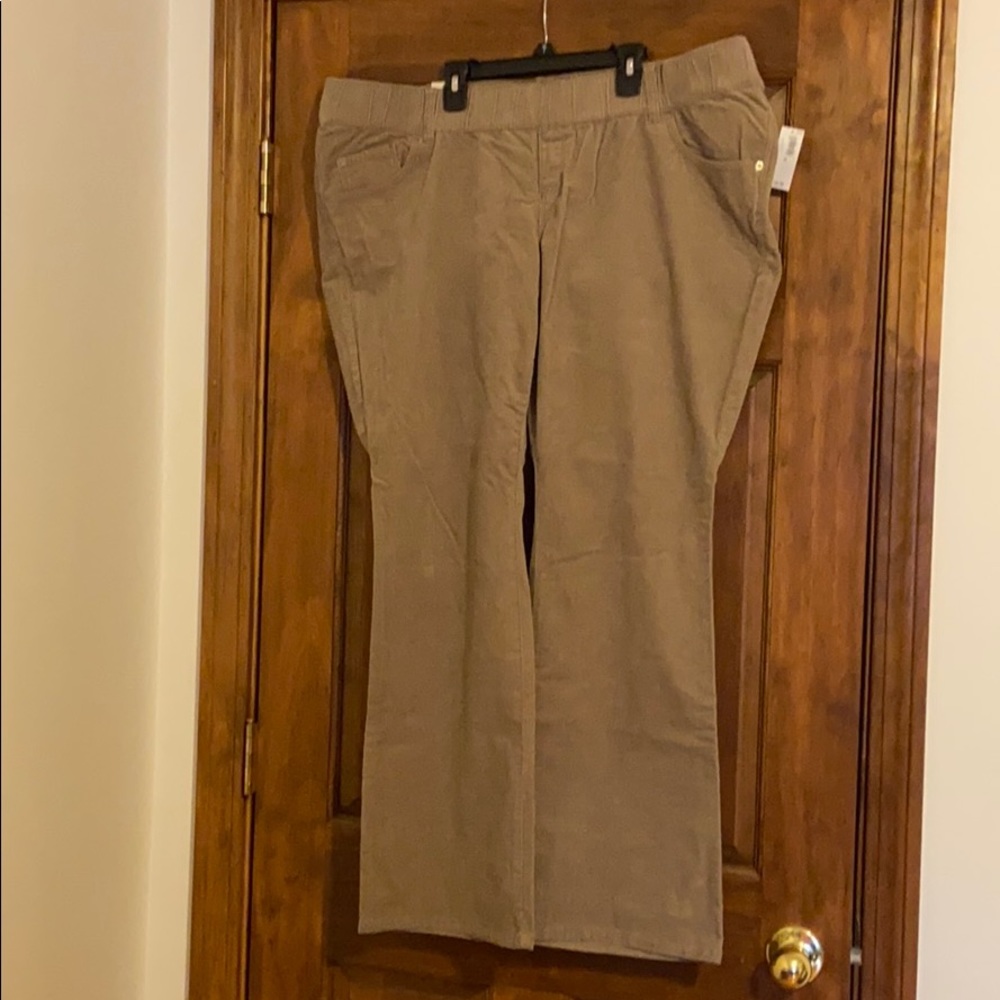 Women’s maternity corduroy pants